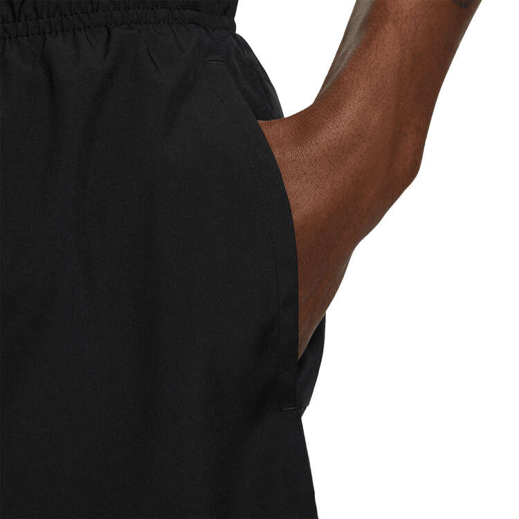 Nike Mens Dri-FIT Challenger 5-inch Unlined Shorts- Black