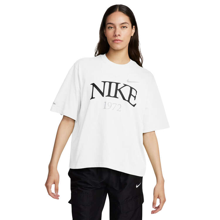 Nike Womens Sportswear Classics Boxy Tee - White