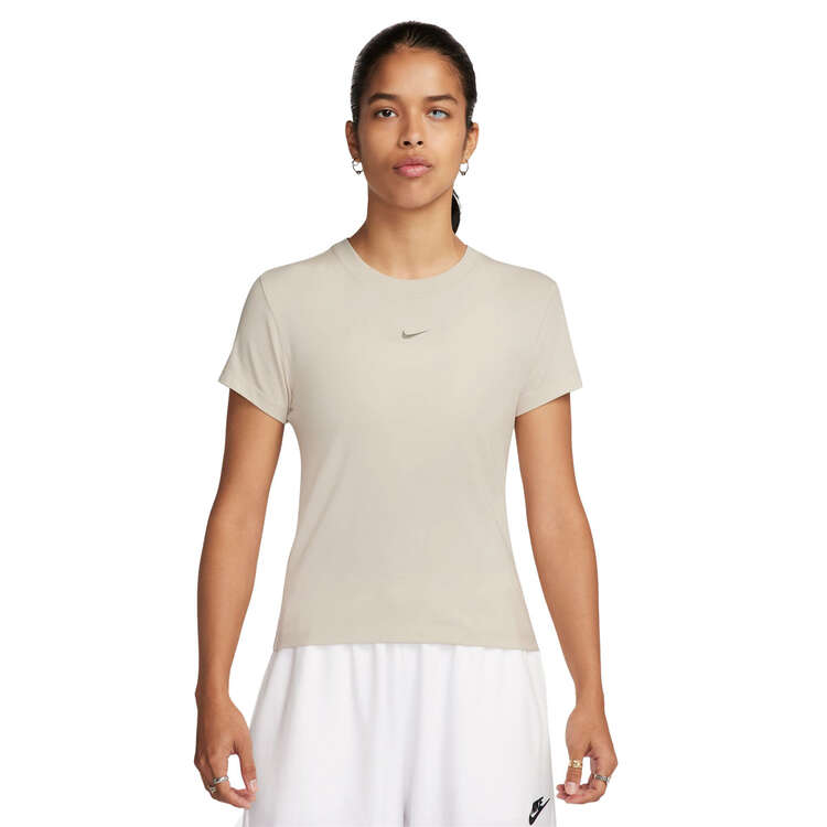 Womens Sportswear Chill Knit Tee