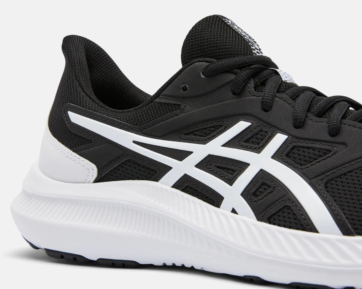 ASICS Men's Jolt 4 Running Shoes - Black/White